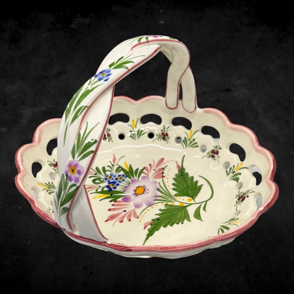 Vintage RCCL Portugal Hand-painted Floral Ceramic Scalloped Lattice Bowl - Picture 2 of 10